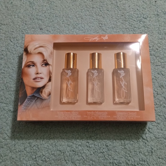 Dolly Parton Perfume Set - Picture 1 of 10
